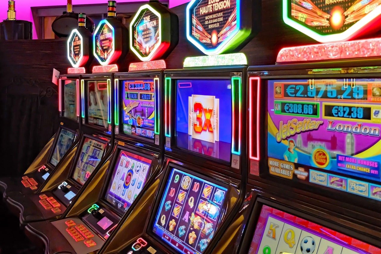 Người dùng Việt Nam truy cập live casino bong trên điện thoại di động
